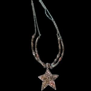 Silver Star Pendant Necklace